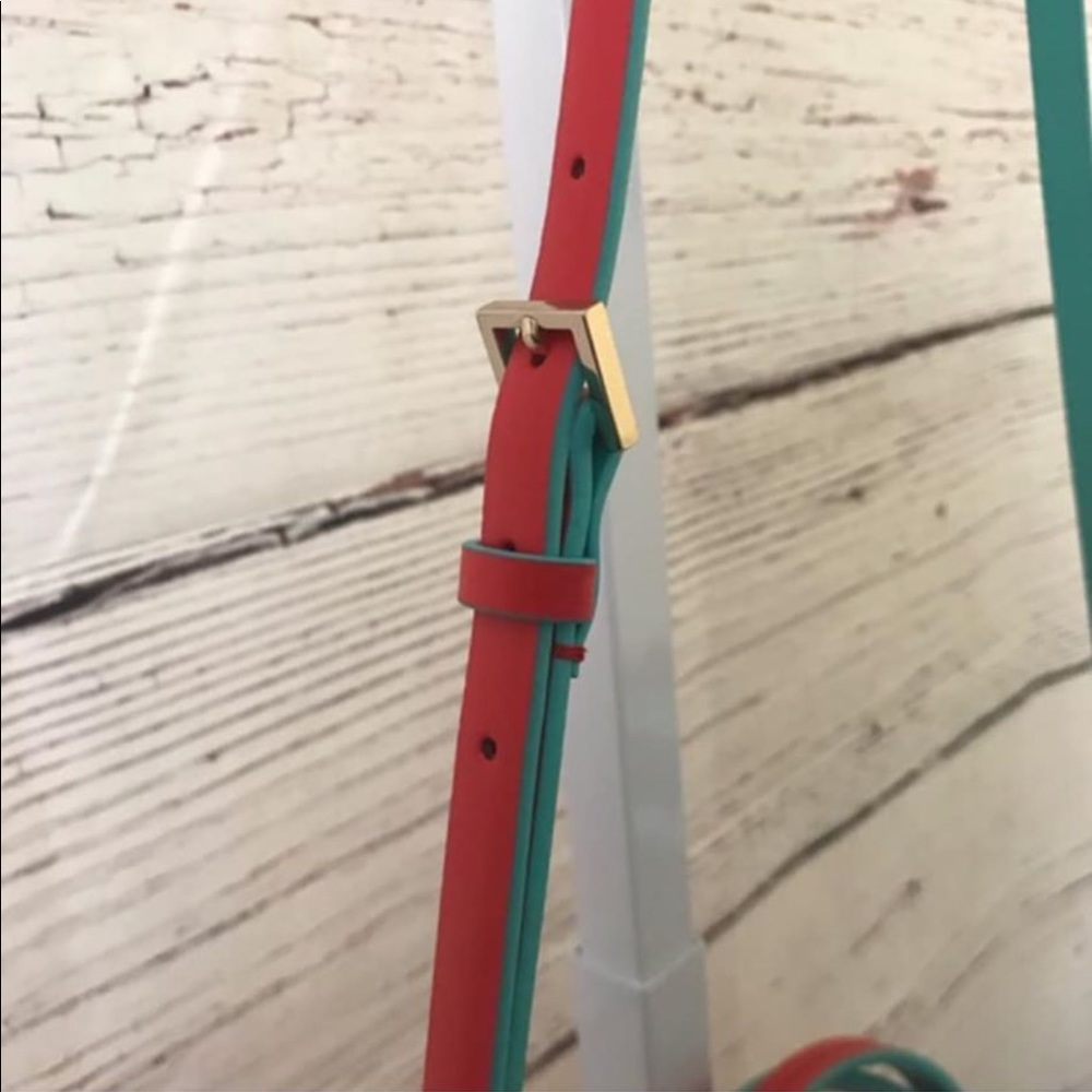 Kate Spade Tote - Picture 6 of 8